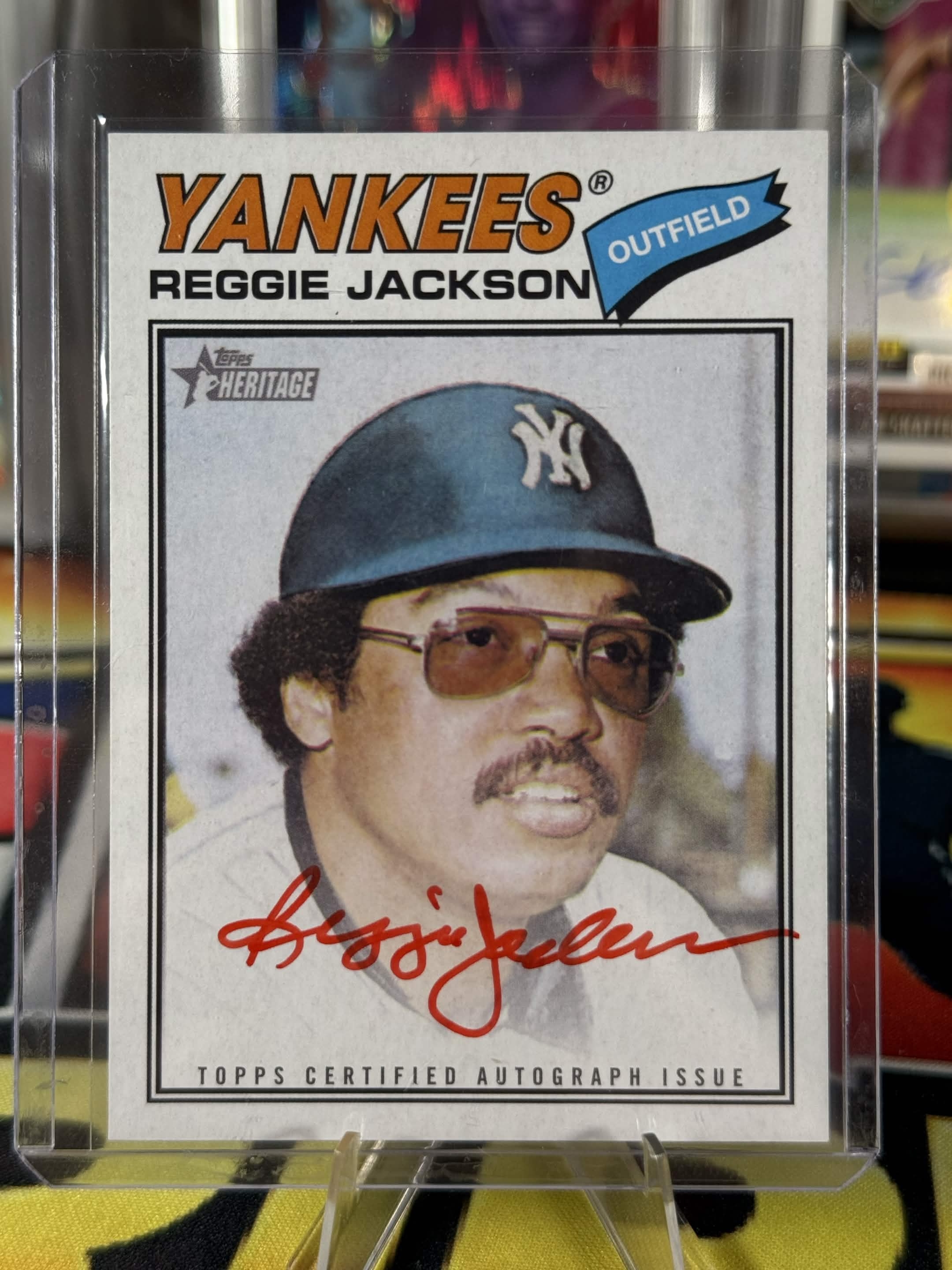 Reggie Jackson On Card Auto /77